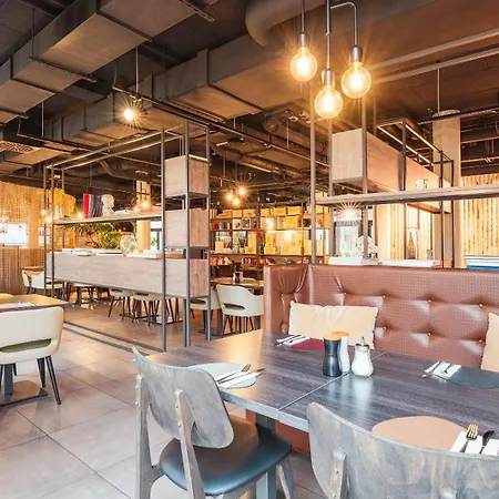 Aiden By Western Biberach