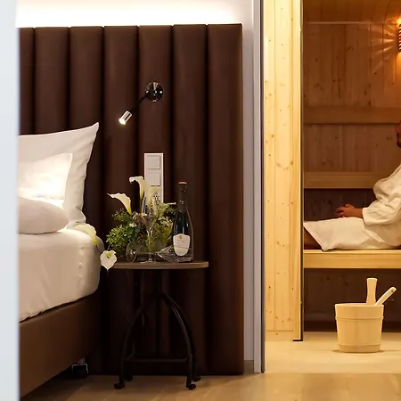 Aiden By Western Biberach