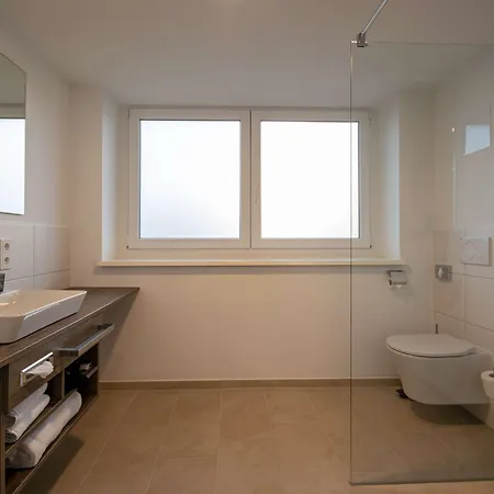 Aiden By Western Biberach