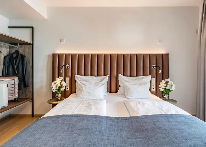 Aiden By Western @ Biberach