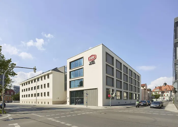 Aiden By Western @ Biberach