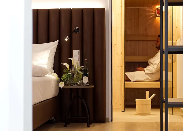 Aiden By Western Biberach